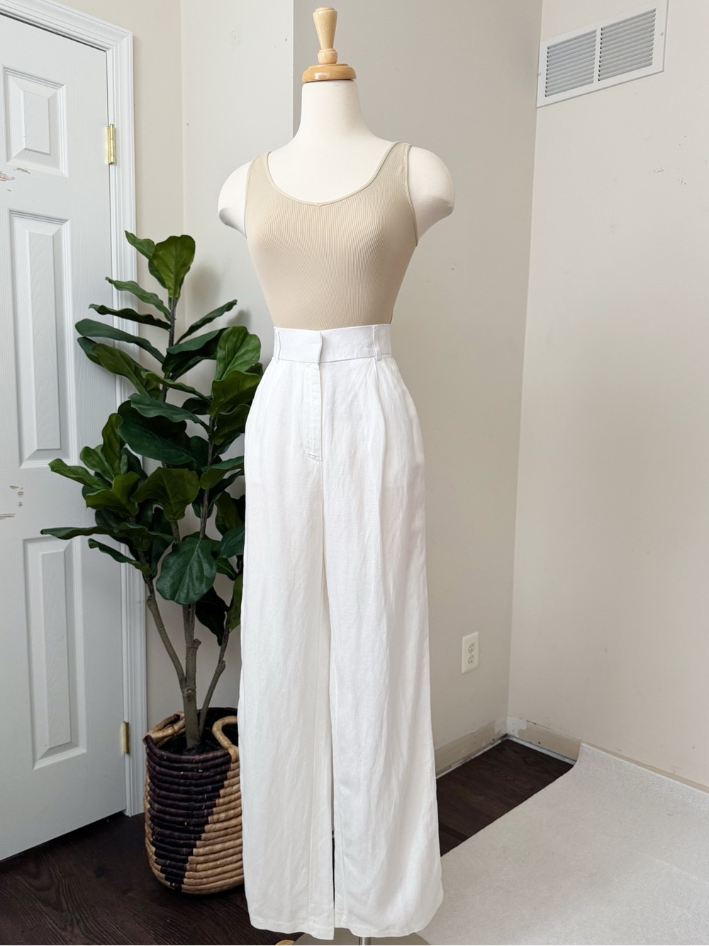 H&M White Wide-Leg linen blend Trousers
